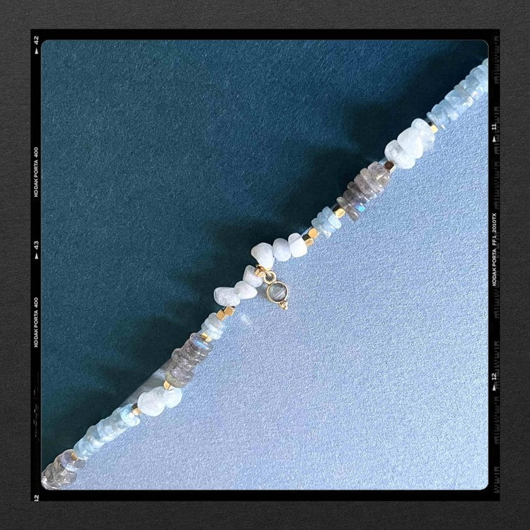 Les Poétisés bracelet glacier pierres semi precieuses or fin 24k