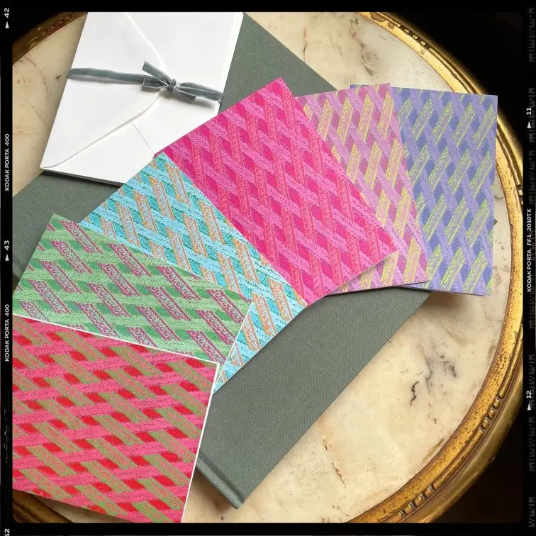 Les Poétisés Astrée assortiment de cartes de vœux néoclassiques couleurs pop