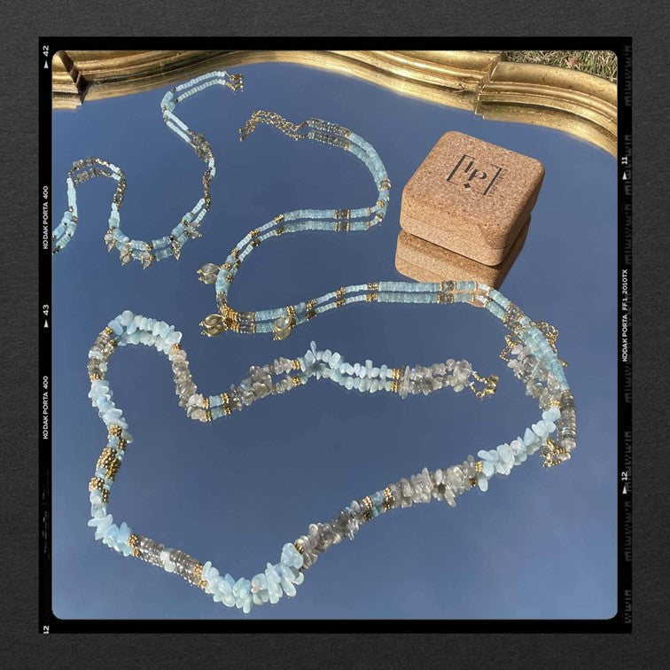 Les Poétisés collier bijou de createur ecrin en liege cadeau